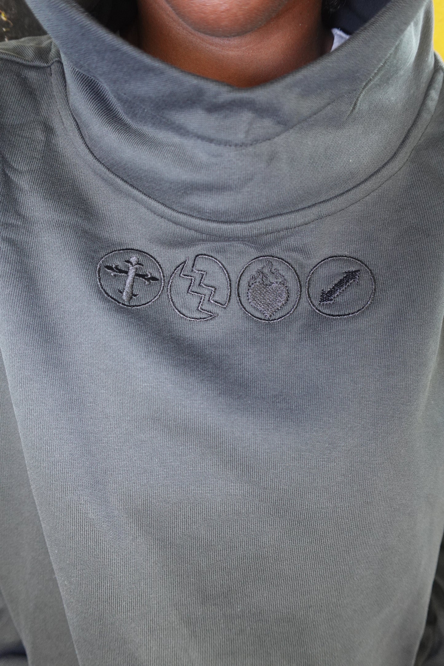 BLACK 4LEAF PRINCIPLES HOODIE